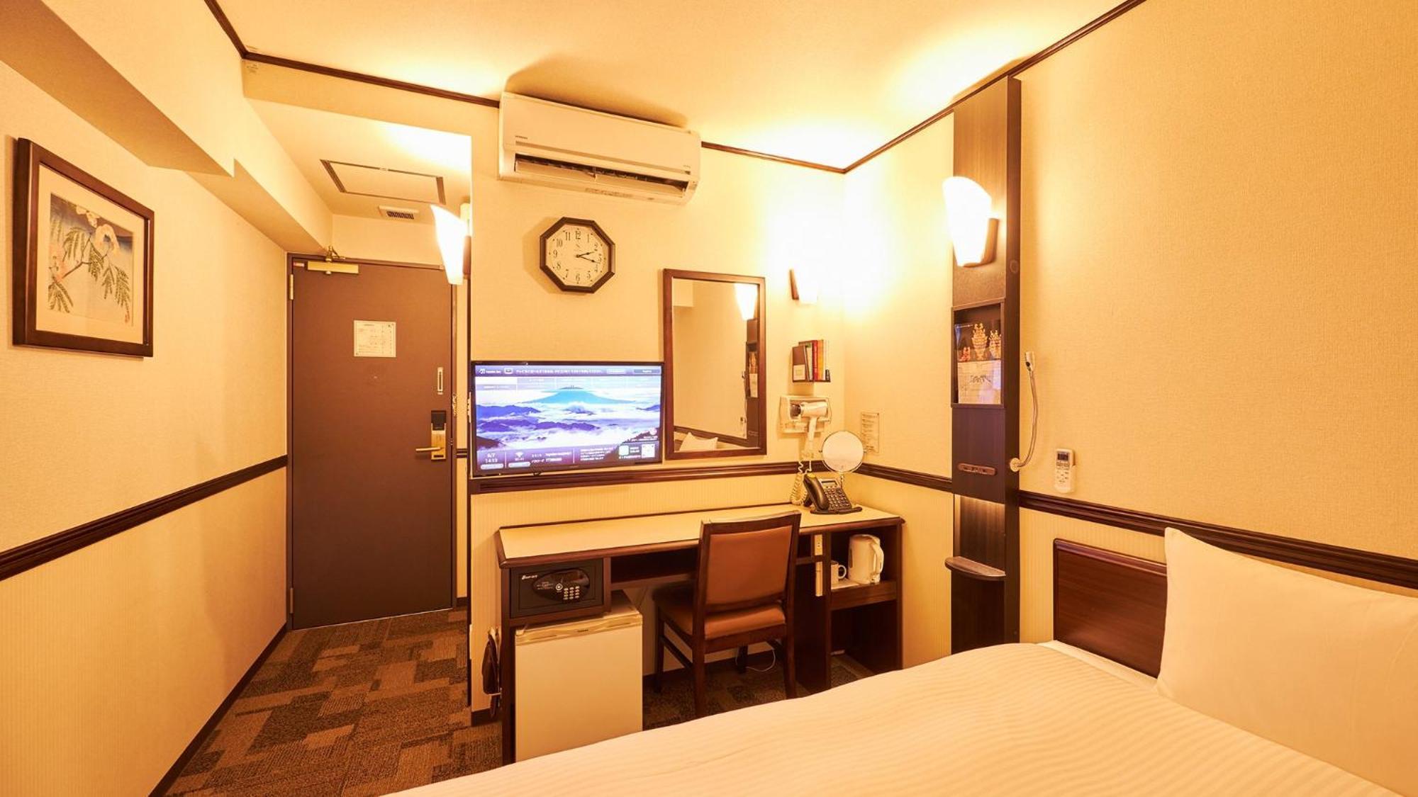 Toyoko Inn Osaka Tsuruhashi Ekimae Zimmer foto